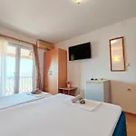 Konukevi & Tempera Neum