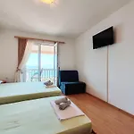 Konukevi & Tempera Neum
